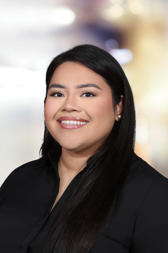 Jasmin Lara portrait